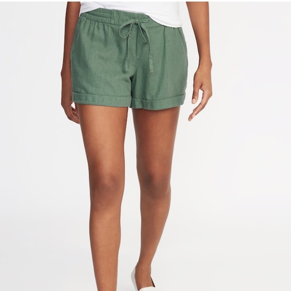 Old Navy Pants - Old navy shorts
